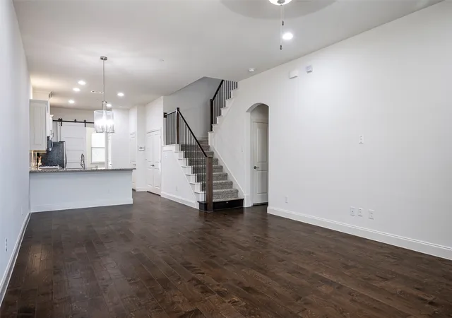 Photo 2 of Single family home for sale at 7104 Chief Spotted Tail Dr, Mc Kinney, TX 75070 | MLS# 21365877 | Listing updated on 2026-08-23