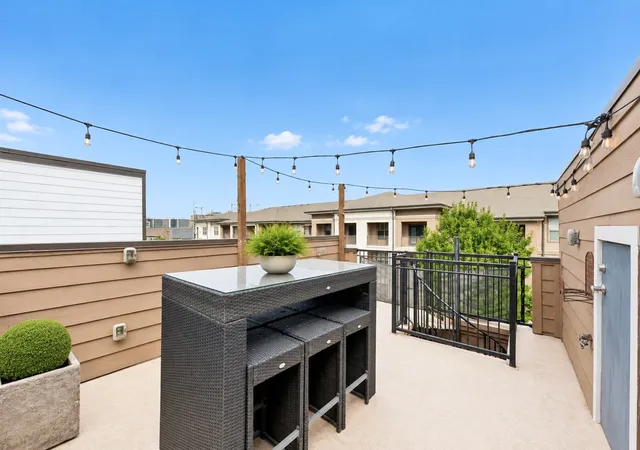 Photo 28 of Single family home for sale at 5981 Evening Star Pl, Dallas, TX 75235 | MLS# 21352710 | Listing updated on 2026-09-29