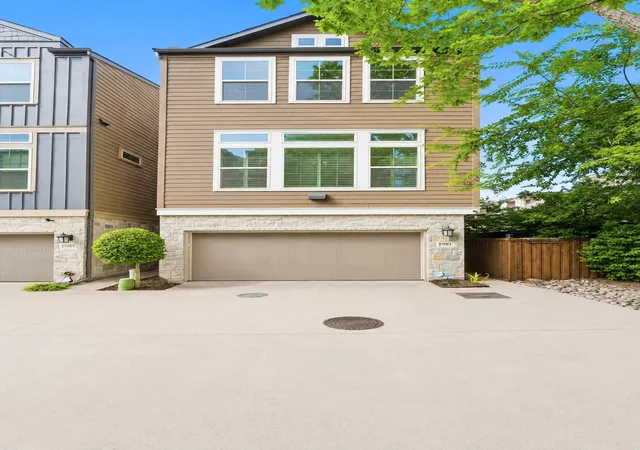 Photo 3 of Single family home for sale at 5981 Evening Star Pl, Dallas, TX 75235 | MLS# 21352710 | Listing updated on 2026-08-30