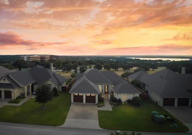 Photo 2 of Single family home for sale at 1608 Ridgewood Dr, Waco, TX 76710 | MLS# 21366053 | Listing updated on 2026-09-24