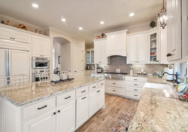 Photo 3 of Single family home for sale at 1608 Ridgewood Dr, Waco, TX 76710 | MLS# 21366053 | Listing updated on 2026-09-24