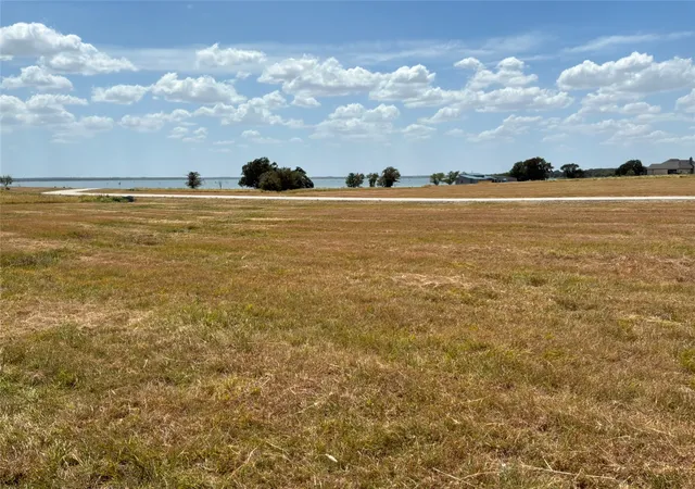 Photo 11 of Land for sale at Lot #49 With Boat Sli #12 Triangle Shores, Corsicana, TX 75109 | MLS# 21366093 | Listing updated on 2026-08-25