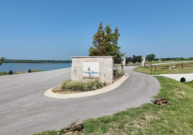 Photo 4 of Land for sale at Lot #49 With Boat Sli #12 Triangle Shores, Corsicana, TX 75109 | MLS# 21366093 | Listing updated on 2026-08-25