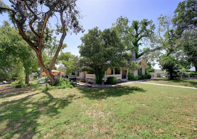 Photo 2 of Single family home for sale at 23351 Fm 150 W, Driftwood, TX 78619 | MLS# 21365468 | Listing updated on 2026-08-21