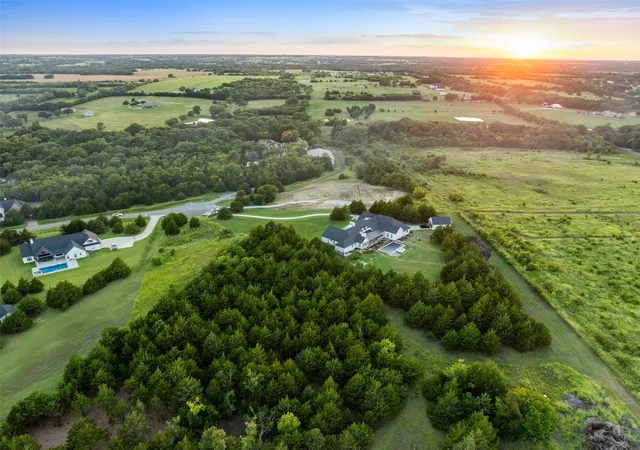 Photo 2 of Land for sale at 2612 Stonewall Ln, Van Alstyne, TX 75495 | MLS# 21366062 | Listing updated on 2026-08-21