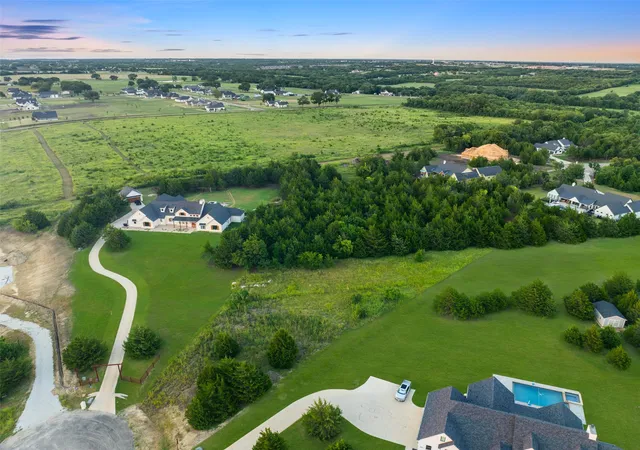 Photo 4 of Land for sale at 2612 Stonewall Ln, Van Alstyne, TX 75495 | MLS# 21366062 | Listing updated on 2026-08-21