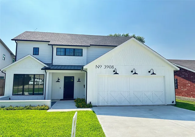 Photo 1 of Single family home for sale at 3908 Rochelle Dr, Dallas, TX 75220 | MLS# 21366110 | Listing updated on 2026-08-21