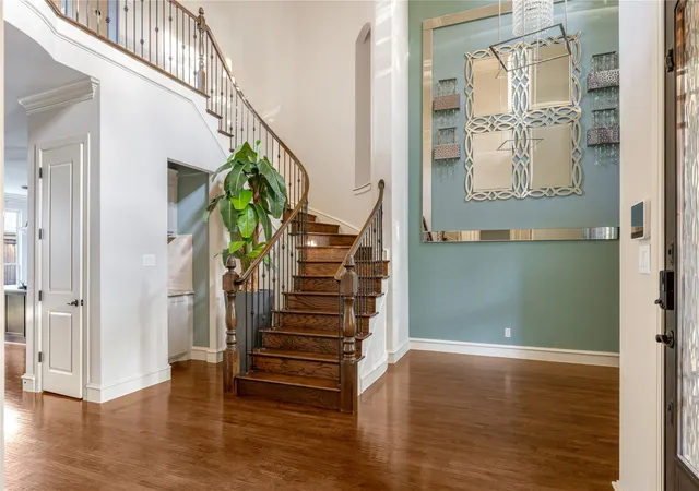 Photo 3 of Single family home for sale at 6208 Jacqueline Dr, Plano, TX 75024 | MLS# 21366088 | Listing updated on 2026-08-24