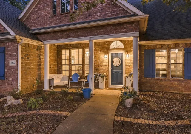 Photo 2 of Single family home for sale at 107 Lauren Ln, Pottsboro, TX 75076 | MLS# 21342200 | Listing updated on 2026-09-30