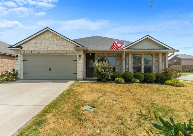 Photo 1 of Single family home for sale at 11101 Beckon, Waco, TX 76708 | MLS# 21365182 | Listing updated on 2026-08-21