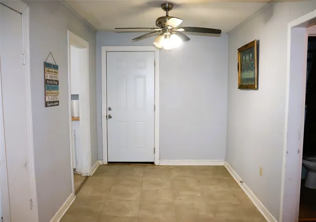 Photo 3 of Single family home for sale at 4215 Gee St, Greenville, TX 75401 | MLS# 21364282 | Listing updated on 2026-08-21