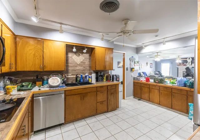 Photo 4 of Single family home for sale at 3433 I-20 W, Baird, TX 79504 | MLS# 21315275 | Listing updated on 2026-08-24