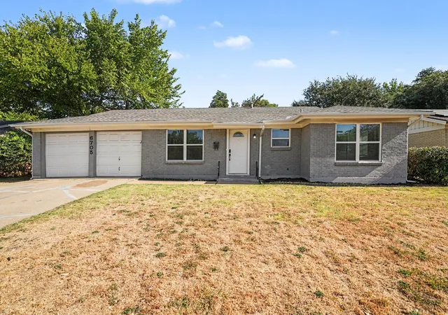 Photo 1 of Single family home for sale at 6705 Yosemite Dr, Fort Worth, TX 76112 | MLS# 21363670 | Listing updated on 2026-08-21