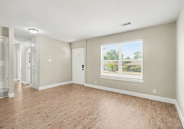 Photo 2 of Single family home for sale at 6705 Yosemite Dr, Fort Worth, TX 76112 | MLS# 21363670 | Listing updated on 2026-08-21
