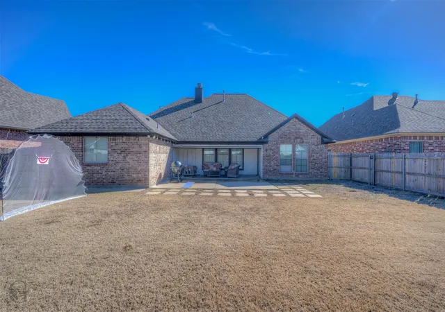 Photo 3 of Single family home for sale at 213 Roanoke Cir, Benton, LA 71006 | MLS# 21366206 | Listing updated on 2026-08-21