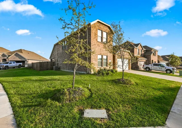 Photo 3 of Single family home for sale at 901 Loganberry Dr, Princeton, TX 75407 | MLS# 21359800 | Listing updated on 2026-08-24