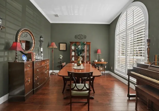 Photo 4 of Single family home for sale at 2105 Birdwood Cir, Corinth, TX 76210 | MLS# 21366168 | Listing updated on 2026-09-03
