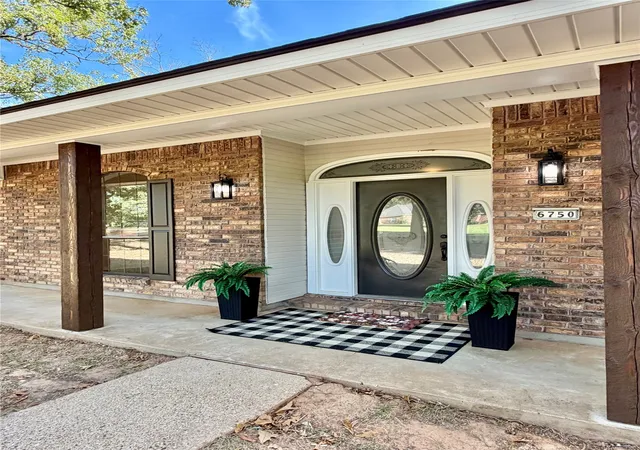 Photo 3 of Sale Pending at 6750 Santa Monica Blvd, Shreveport, LA 71119 | MLS# 21365080 | Listing updated on 2026-08-26