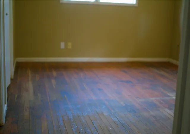 Photo 18 of Single family home for sale at 2007 W Commerce St, San Saba, TX 76877 | MLS# 21366261 | Listing updated on 2026-08-25