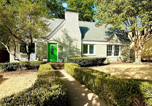 Photo 1 of Single family home for sale at 5027 Stoneleigh Ave, Dallas, TX 75235 | MLS# 21363128 | Listing updated on 2026-08-21