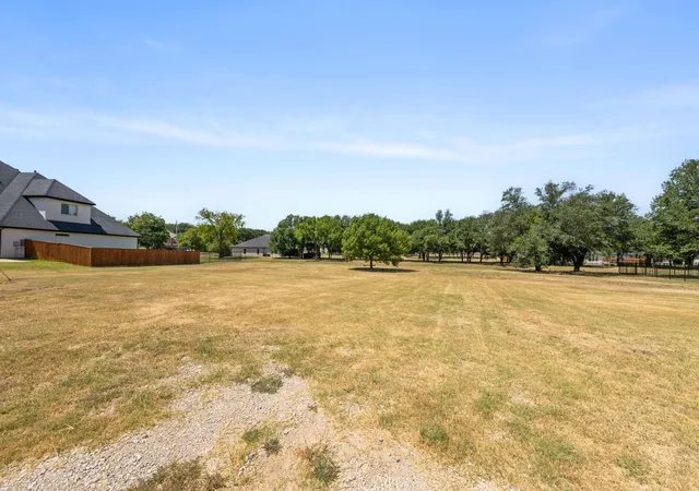 Photo 2 of Land for sale at 7614 Cranford Ct, Arlington, TX 76001 | MLS# 21364741 | Listing updated on 2026-08-21