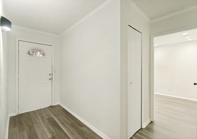 Photo 3 of Single family home for sale at 905 Hawthorne Dr, Allen, TX 75002 | MLS# 21366345 | Listing updated on 2026-08-21