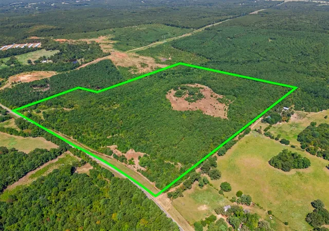 Photo 4 of House for sale at 12843 Fm 2796, Pittsburg, TX 75686 | MLS# 21366360 | Listing updated on 2026-08-24