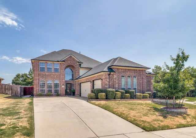 Photo 1 of Single family home for sale at 302 Highland Valley Ct, Wylie, TX 75098 | MLS# 21364684 | Listing updated on 2026-08-22