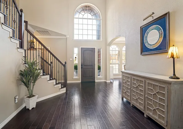 Photo 2 of Single family home for sale at 302 Highland Valley Ct, Wylie, TX 75098 | MLS# 21364684 | Listing updated on 2026-08-22
