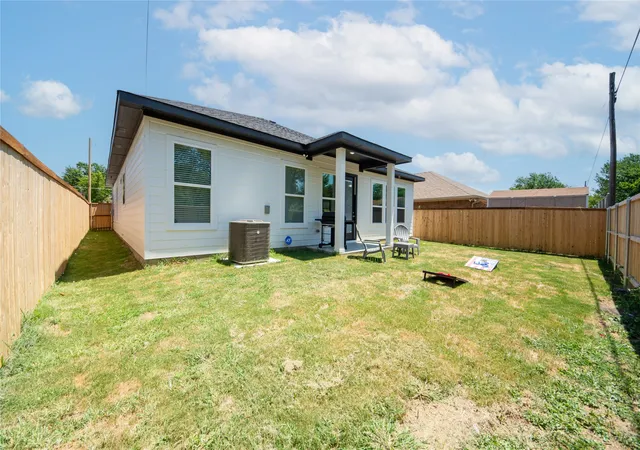 Photo 16 of Single family home for sale at 1838 Life Ave, Dallas, TX 75212 | MLS# 21365657 | Listing updated on 2026-08-21
