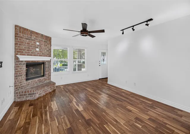Photo 4 of Single family home for sale at 2205 College Ave, Fort Worth, TX 76110 | MLS# 21345922 | Listing updated on 2026-09-22