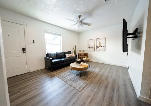 Photo 2 of Single family home for sale at 809 W Broadus Ave, Fort Worth, TX 76115 | MLS# 21366457 | Listing updated on 2026-08-28