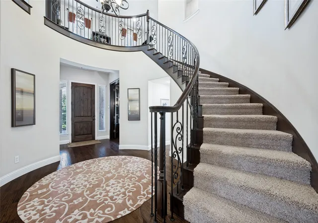 Photo 3 of Sale Pending at 1609 Alamosa Dr, Allen, TX 75013 | MLS# 21351659 | Listing updated on 2026-10-01