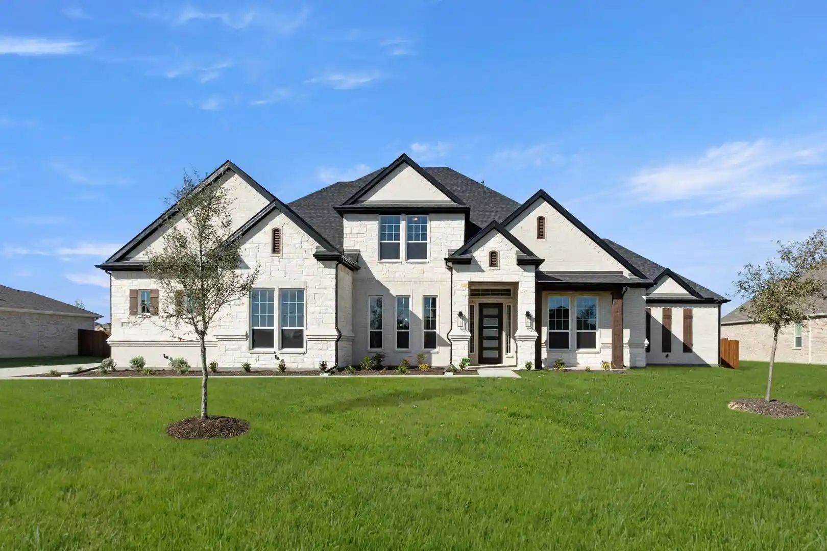 Photo 1 of Single family home for sale at 147 Hollingsworth Ln, Glenn Heights, TX 75154 | MLS# 21366548 | Listing updated on 2026-10-28