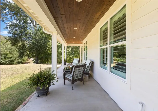 Photo 3 of Single family home for sale at 251 Pintail Pl, Gilmer, TX 75645 | MLS# 21365090 | Listing updated on 2026-08-22