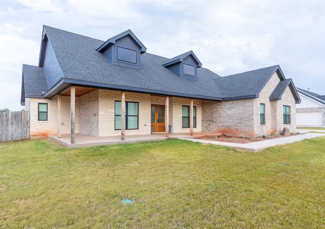 Photo 2 of Single family home for sale at 208 Ridge Rd, Tuscola, TX 79562 | MLS# 21366511 | Listing updated on 2026-09-16