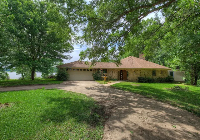 Photo 1 of Single family home for sale at 1920 County Road Se 3370, Winnsboro, TX 75494 | MLS# 21366573 | Listing updated on 2026-08-22
