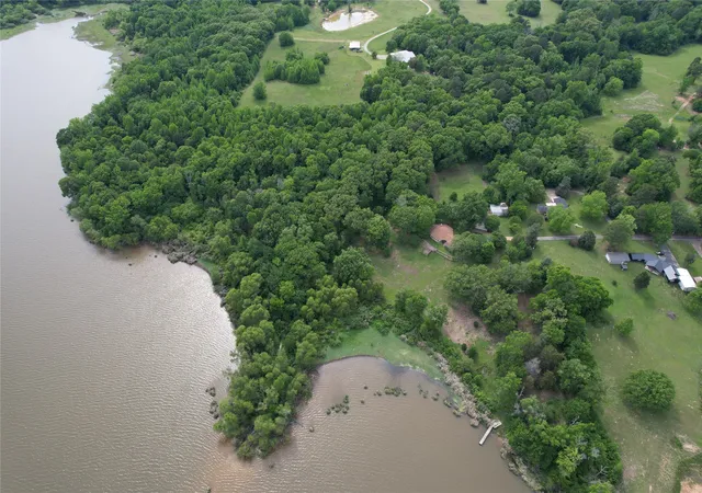 Photo 3 of Single family home for sale at 1920 County Road Se 3370, Winnsboro, TX 75494 | MLS# 21366573 | Listing updated on 2026-08-22