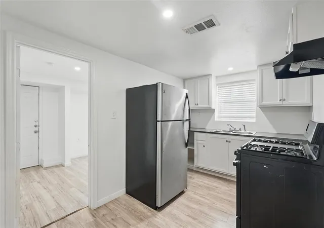 Photo 2 of Multi family home for sale at 5341 Ash Ln, Dallas, TX 75223 | MLS# 21366189 | Listing updated on 2026-08-24