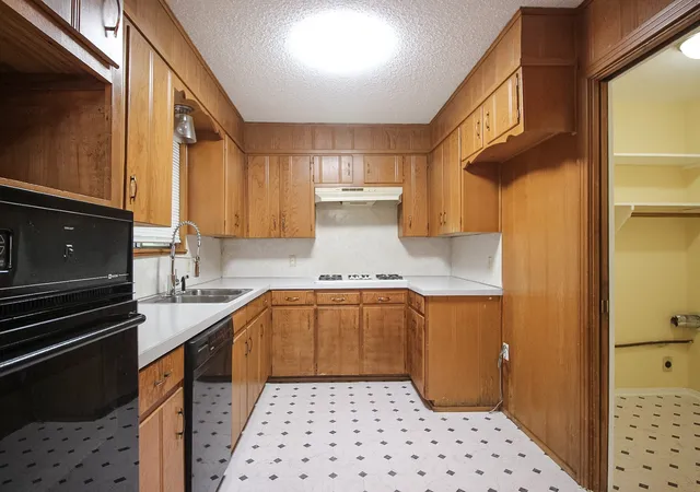Photo 3 of Single family home for sale at 2312 Hanover, Waco, TX 76710 | MLS# 21366597 | Listing updated on 2026-08-30