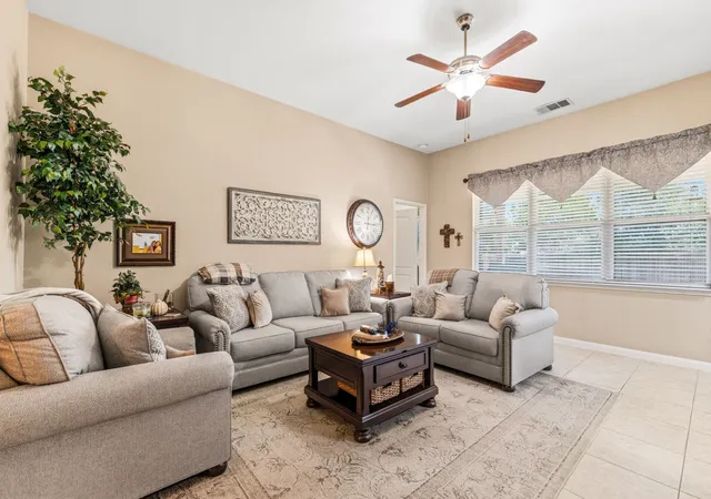 Photo 3 of Single family home for sale at 1853 Olive Ln, Anna, TX 75409 | MLS# 21365408 | Listing updated on 2026-10-05