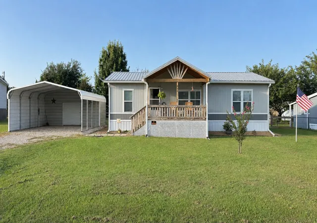 Photo 2 of Manufactured home for sale at 852 Cheyenne, Quitman, TX 75783 | MLS# 21366143 | Listing updated on 2026-08-22