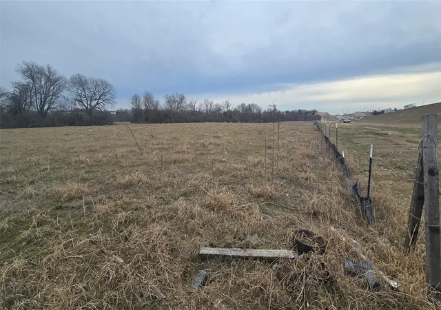 Photo 4 of Land for sale at Tbd I 35, Sanger, TX 76266 | MLS# 21366653 | Listing updated on 2026-08-22