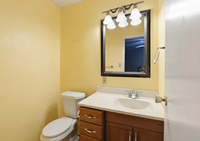 Photo 4 of Single family home for sale at 2601 W 5Th, Corsicana, TX 75110 | MLS# 21365236 | Listing updated on 2026-08-22