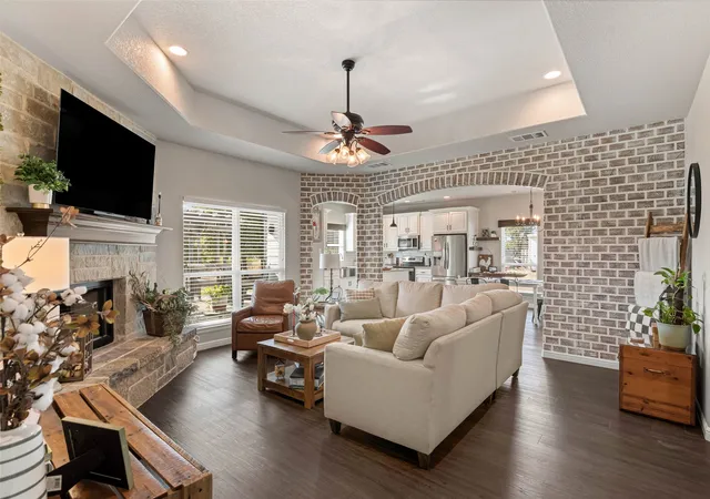 Photo 3 of Single family home for sale at 6093 S Fm 730, Decatur, TX 76234 | MLS# 21363034 | Listing updated on 2026-08-27