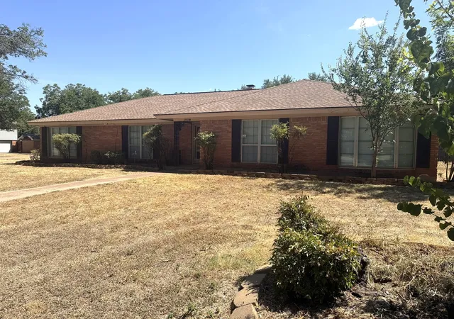 Photo 3 of Sale Pending at 4201 S 20th St, Abilene, TX 79605 | MLS# 21275710 | Listing updated on 2026-09-18