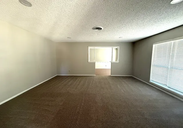 Photo 3 of Sale Pending at 4201 S 20Th St, Abilene, TX 79605 | MLS# 21275710 | Listing updated on 2026-09-18