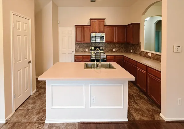 Photo 4 of Single family home for sale at 4308 Summer Star Ln, Fort Worth, TX 76244 | MLS# 21366435 | Listing updated on 2026-10-30