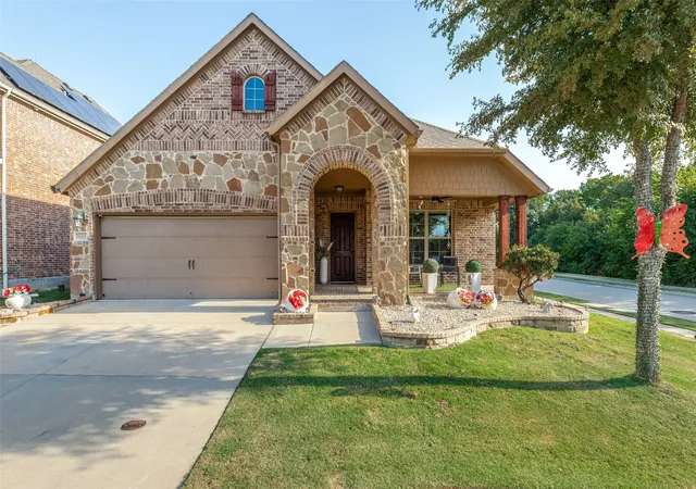 Photo 1 of Single family home for sale at 8600 Mccutchins Dr, Mc Kinney, TX 75070 | MLS# 21366355 | Listing updated on 2026-08-29