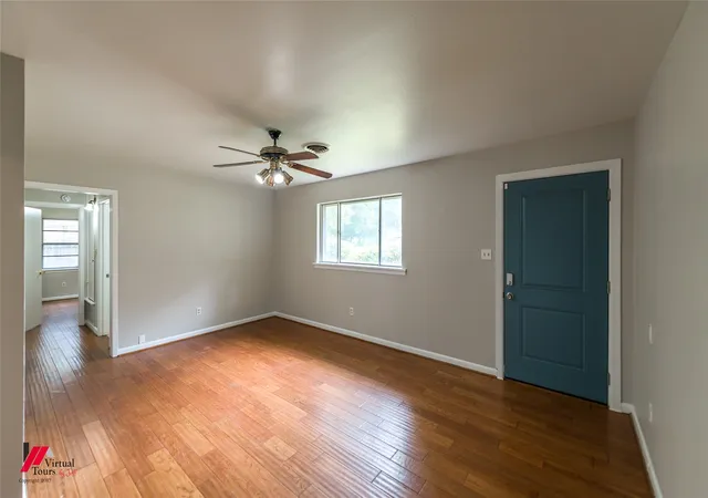 Photo 4 of Sale Pending at 3243 Caroline Dr, Bossier City, LA 71112 | MLS# 21366728 | Listing updated on 2026-08-24